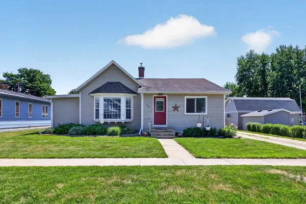 506 2nd AVE NW, Kasson, MN 55944