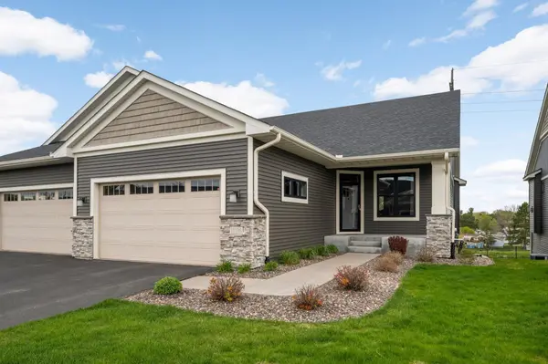11136 6th Street CIR N, Lake Elmo, MN 55042