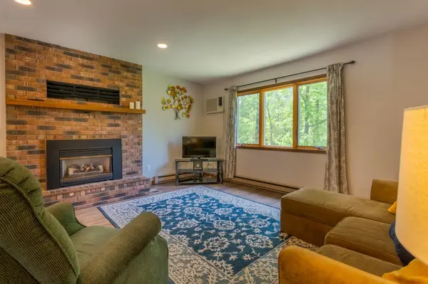 812 Spruce Grove LN NW, Bemidji, MN 56601