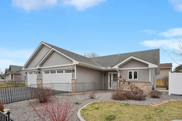 1076 244th AVE NE, East Bethel, MN 55005
