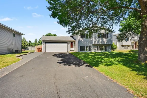 9674 Hale AVE S, Cottage Grove, MN 55016