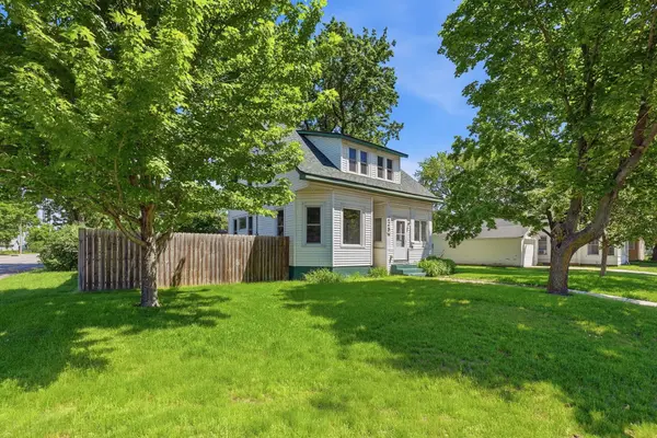 225 Main ST W, Melrose, MN 56352