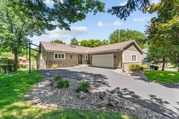 3042 12th ST NW, New Brighton, MN 55112