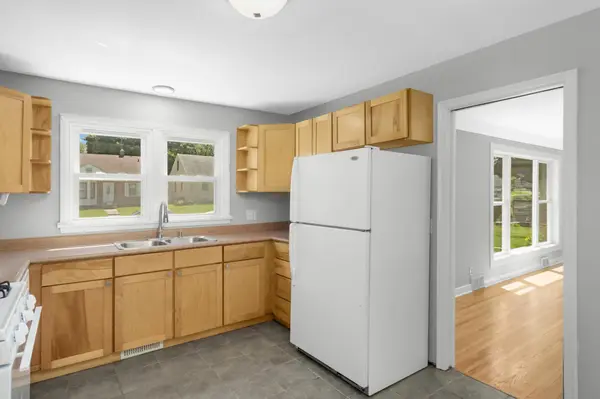 141 Stanley ST, West Saint Paul, MN 55118