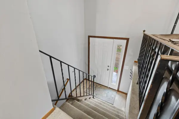 13941 Herald CT, Apple Valley, MN 55124