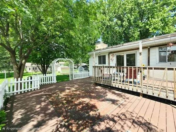 1204 8th ST SE, Waseca, MN 56093