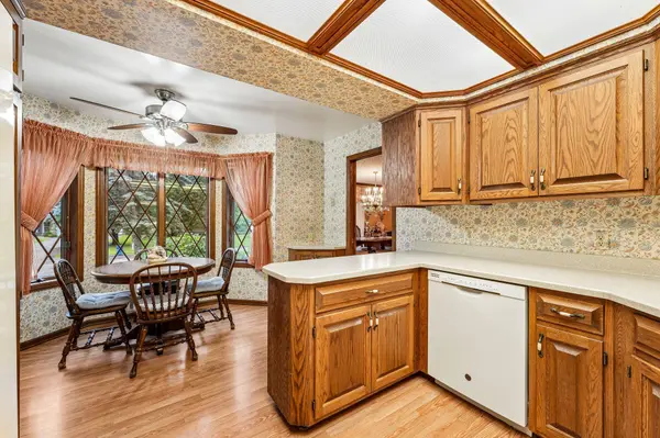 830 Westwind DR, Little Canada, MN 55109