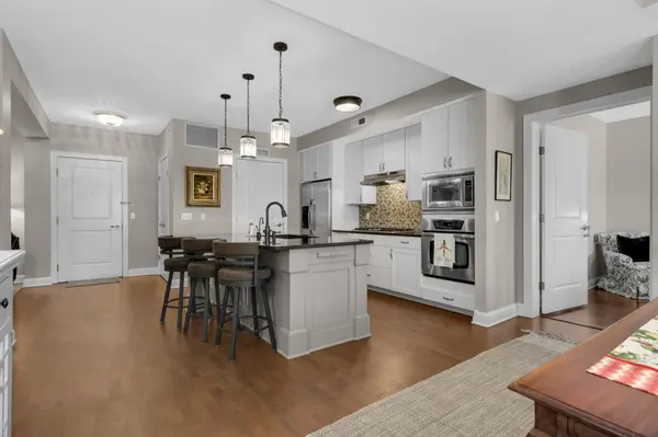 1060 Grand AVE #307, Saint Paul, MN 55105