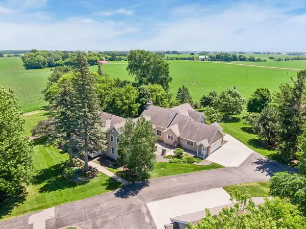13670 122nd ST, Norwood Young America, MN 55368