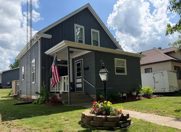 216 2nd ST NW,  Crosby,  MN 56441