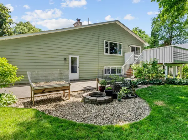 12803 Everest AVE, Apple Valley, MN 55124