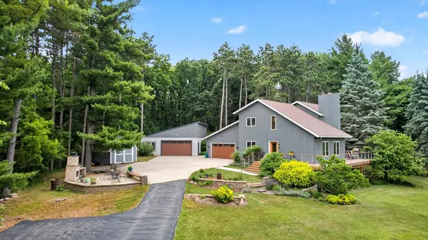 1393 White Birch CT NW, Oronoco, MN 55960