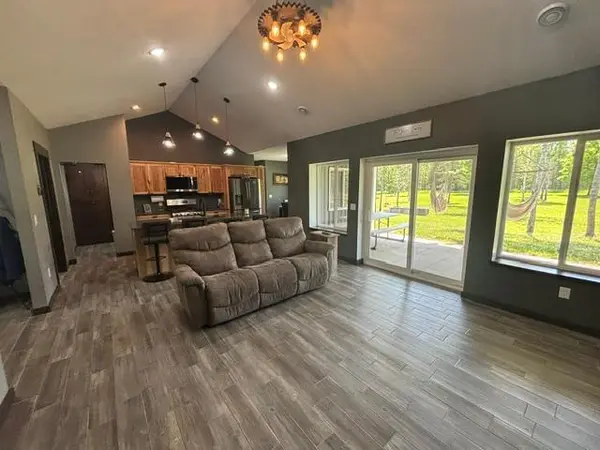 3454 Anderson RD, Hibbing, MN 55746