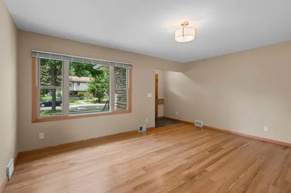 2623 Jefferson ST NE, Minneapolis, MN 55418