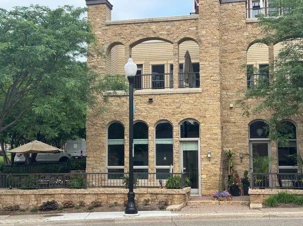 650 Main ST N #B01, Stillwater, MN 55082