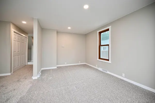 520 Hamilton ST, Winona, MN 55987