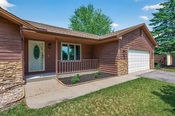 3951 120th LN NW, Coon Rapids, MN 55433