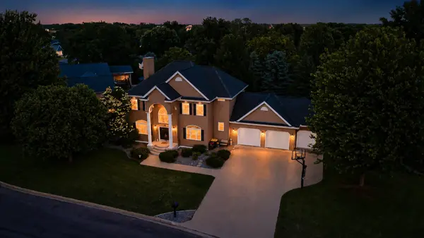 504 Northwood DR, Redwood Falls, MN 56283