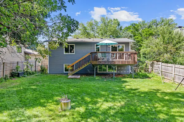 14137 Carmody DR, Eden Prairie, MN 55347