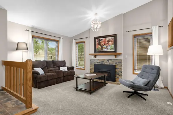 5615 Albert ST, Shoreview, MN 55126
