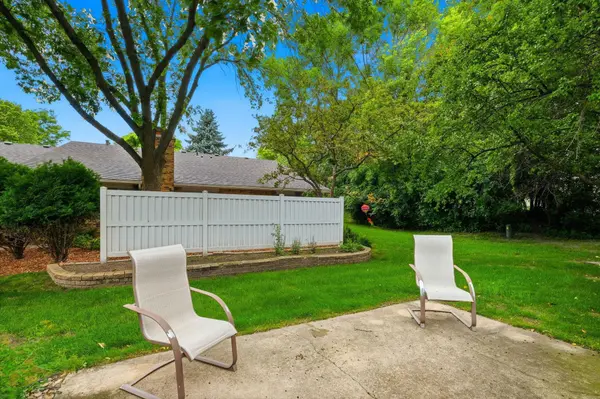 4539 Aspenwood TRL, Minnetonka, MN 55345