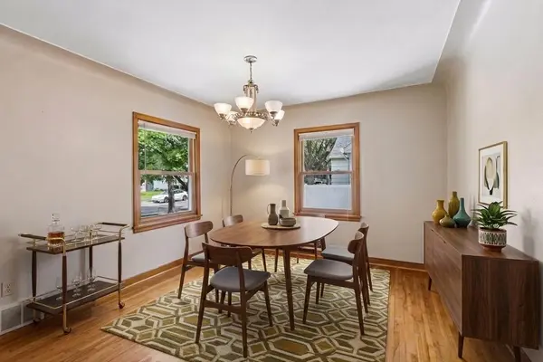 1806 Montana AVE E, Saint Paul, MN 55119