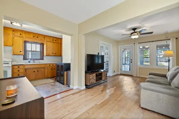 206 14th AVE S, South Saint Paul, MN 55075