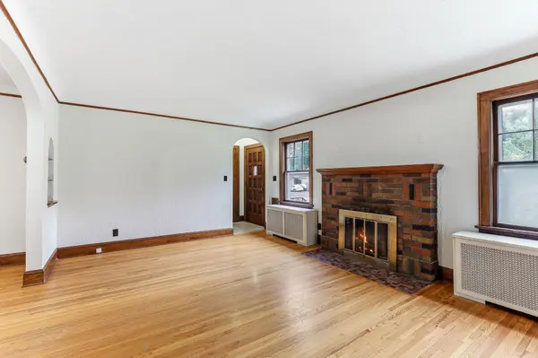 75 Cleveland AVE S, Saint Paul, MN 55105