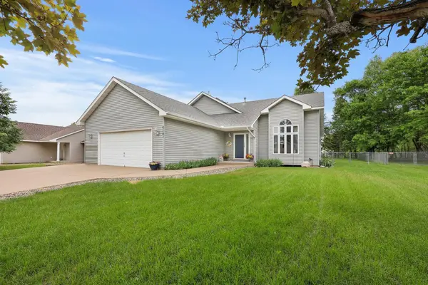6141 145th LN NW, Anoka, MN 55303