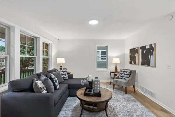 2210 Irving AVE N, Minneapolis, MN 55411