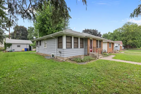 752 Orange AVE E, Saint Paul, MN 55106