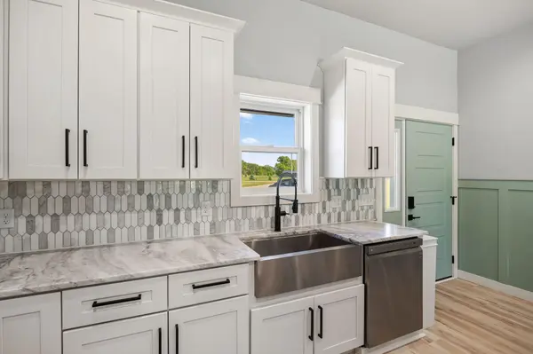 30658 Jodrell ST NE, Cambridge, MN 55008