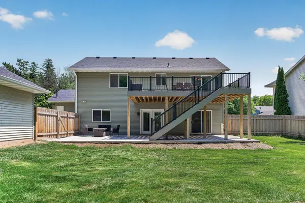 9613 River Forest DR, Monticello, MN 55362