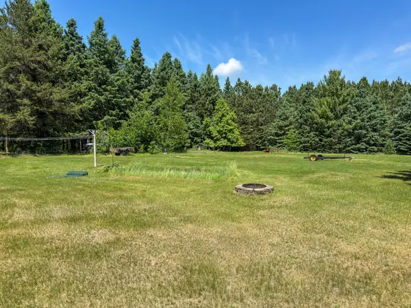 10556 Gilbert Shores DR, Brainerd, MN 56401
