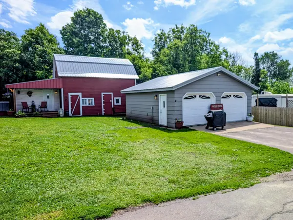 321 3rd AVE NE, Eagle Bend, MN 56446