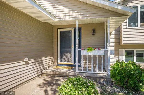 513 Sumac RD, Madison Lake, MN 56063