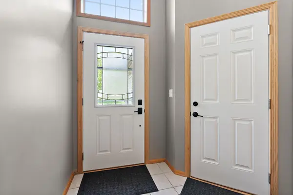 8821 Coffman PATH, Inver Grove Heights, MN 55076