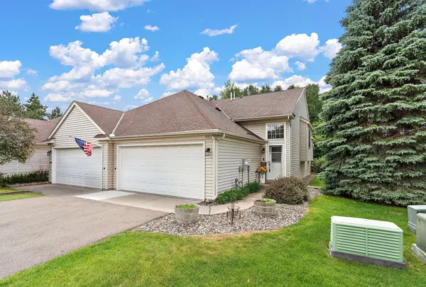 8821 Coffman PATH, Inver Grove Heights, MN 55076