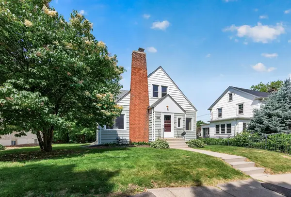 1051 Ottawa AVE, West Saint Paul, MN 55118