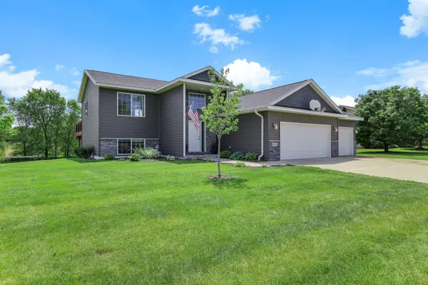 19375 Karen LN, Big Lake, MN 55309