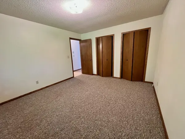 606 12th ST NE, Little Falls, MN 56345