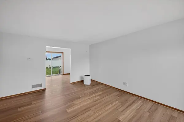 1014 2nd ST NW, Byron, MN 55920
