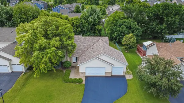 6926 Taylor DR, Savage, MN 55378