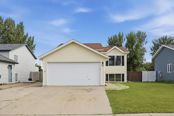 748 14th AVE W, West Fargo, ND 58078