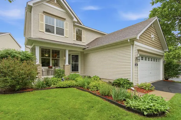 245 Pine Hollow DR, Circle Pines, MN 55014