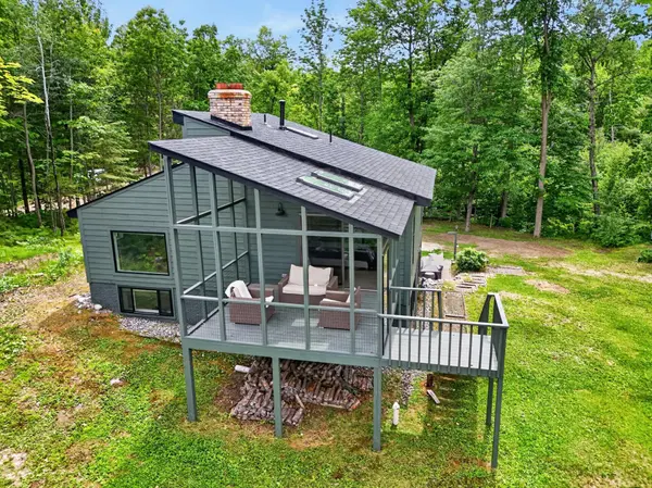 35392 N Moose Point RD, Grand Rapids, MN 55744