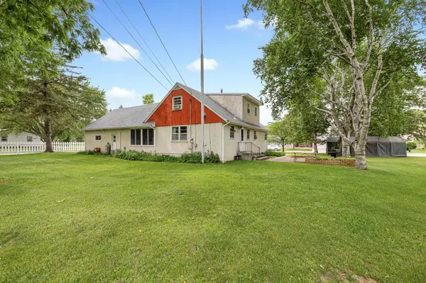 515 6th ST SE, Little Falls, MN 56345