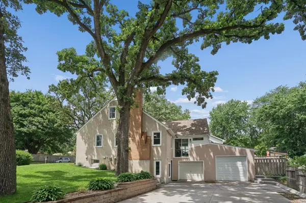 11434 Welcome LN N, Champlin, MN 55316