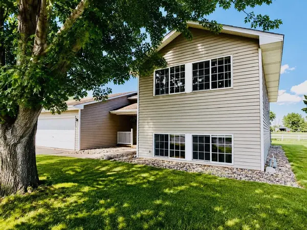 509 S Maple ST S, Belle Plaine, MN 56011