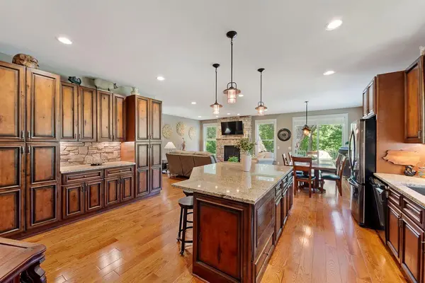 3335 Victoria ST N, Shoreview, MN 55126